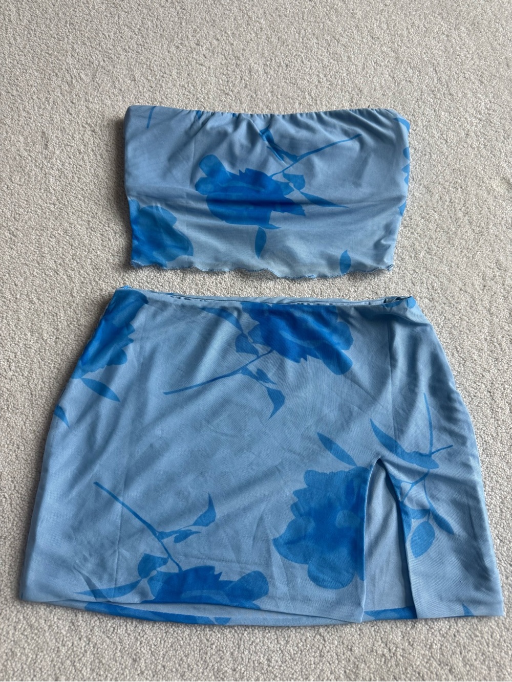 Princess Polly Blue Floral Mini Skirt with Side Slit and Strapless Top - Picture 1 of 2